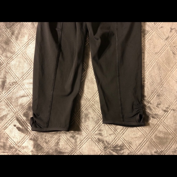 Lululemon Bandha crop - Picture 3 of 3